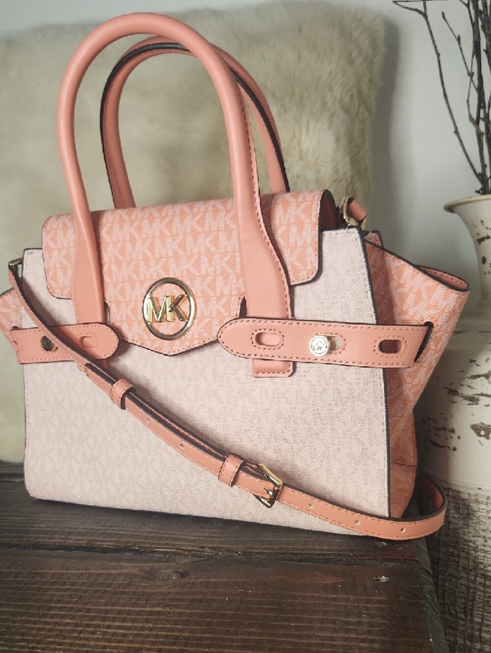 Michael Kors Carmrn Flap Satchel - Picture 4 of 16